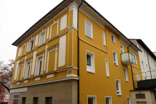 Fassade - Anstriche - Vollwärmeschutz - Putze - Verkleidungen